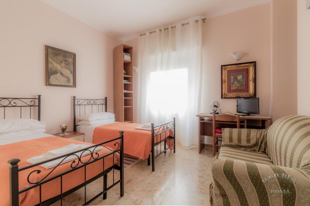 Dreibettzimmer mit eigenem Bad