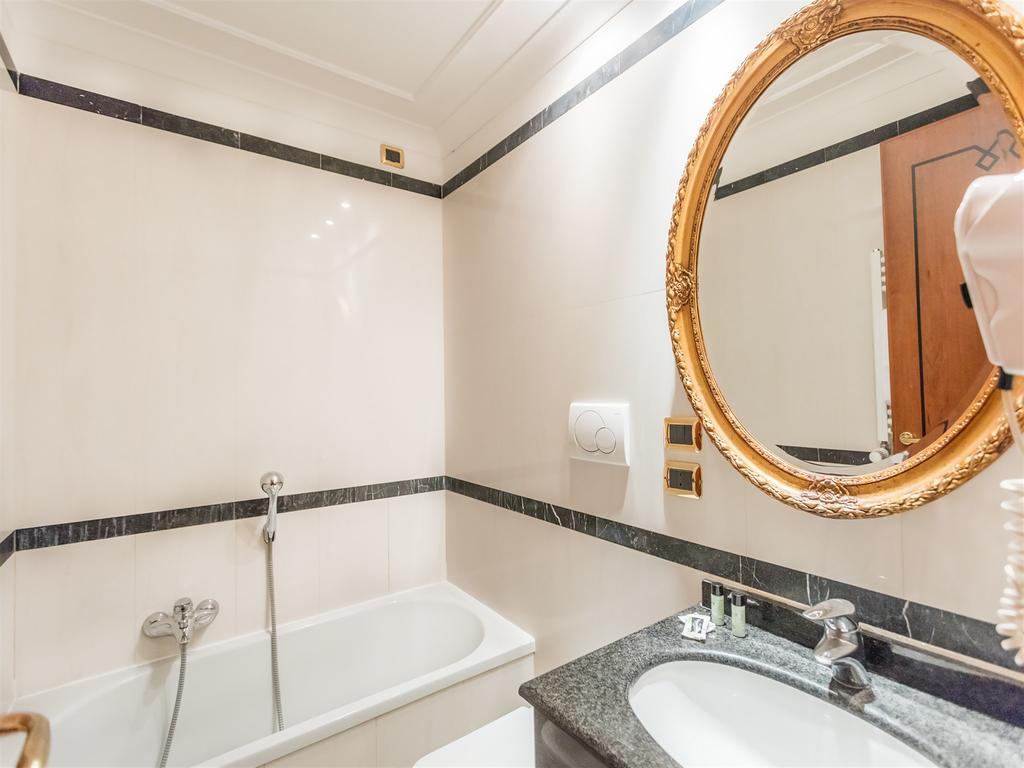 Economy Double or Twin Room