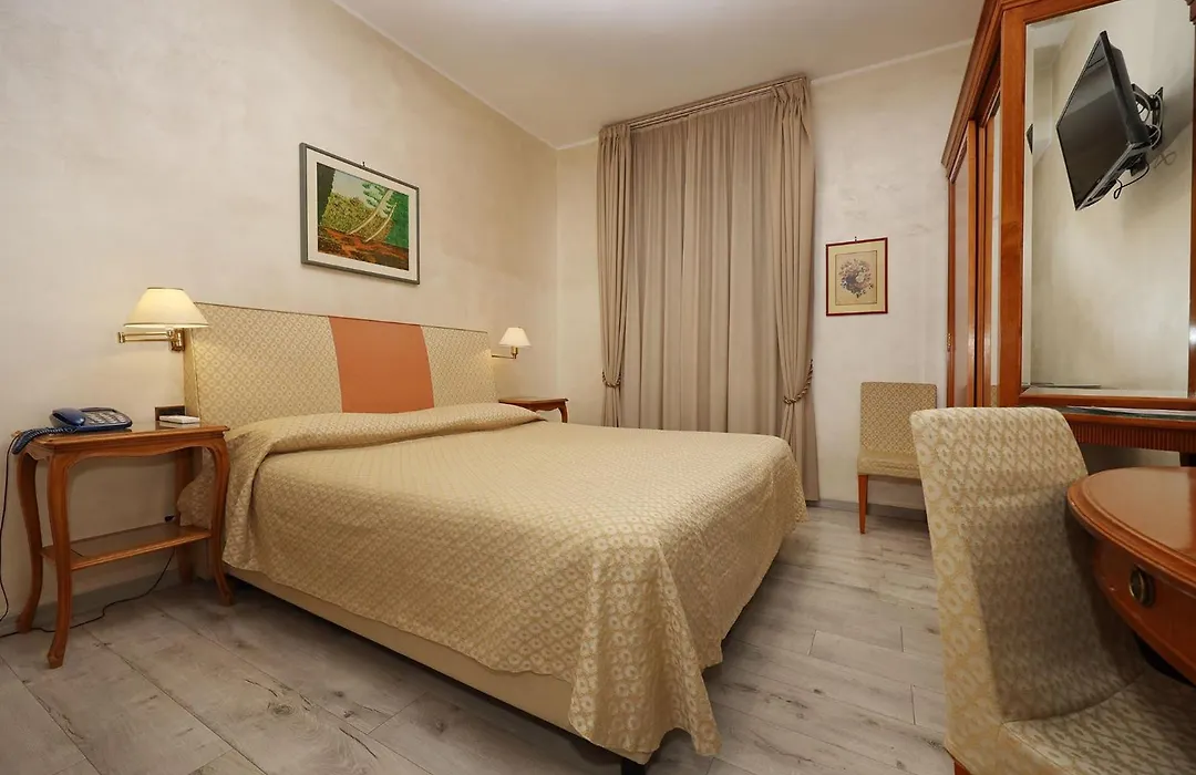 Hotel Rimini-1